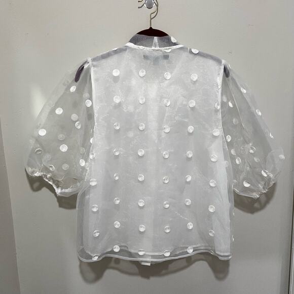 MARC NY Andrew Marc White Top SIZE MEDIUM Polka Dot Puff Sleeve Tie Neck Blouse - Picture 4 of 6